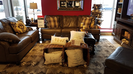 Furniture Store «Ashley HomeStore», reviews and photos, 4771 S 27th St, Greenfield, WI 53220, USA