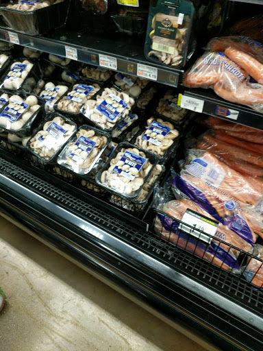 Grocery Store «Kroger», reviews and photos, 2058 25 Mile Rd, Shelby Charter Township, MI 48316, USA