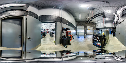 Car Dealer «Golling Chrysler Dodge Jeep Ram of Chelsea», reviews and photos, 1500 S Main St, Chelsea, MI 48118, USA