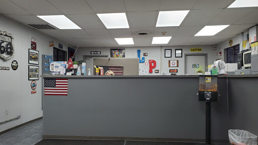 Auto Body Shop «L.P. Body Shop», reviews and photos, 410 E Arlington St, Yakima, WA 98901, USA