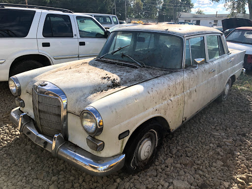 Auto Parts Store «Mike Gill Auto & Truck Parts», reviews and photos, 1806 W Winona Ave, Warsaw, IN 46580, USA