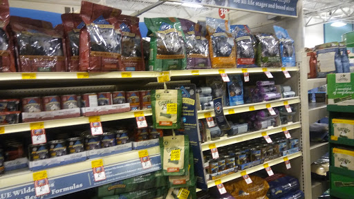 Pet Supply Store «PetSmart», reviews and photos, 934 W Street Rd, Warminster, PA 18974, USA