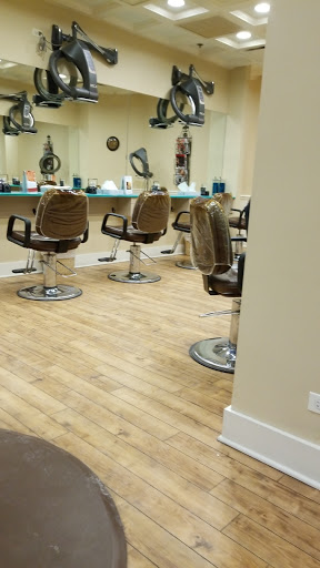 Beauty Salon «Red Cottage Salon & Spa», reviews and photos, 3974 IL-22, Long Grove, IL 60047, USA