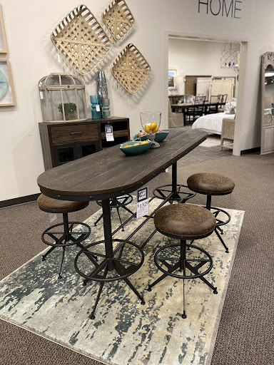 Furniture Store «La-Z-Boy Furniture Galleries», reviews and photos, 1855 Mall of Georgia Blvd, Buford, GA 30519, USA