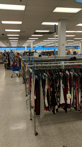 Clothing Store «Ross Dress for Less», reviews and photos, 6190 20th St, Vero Beach, FL 32966, USA