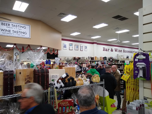 Wine Store «Arrow Wine & Spirits», reviews and photos, 615 Lyons Rd, Dayton, OH 45459, USA