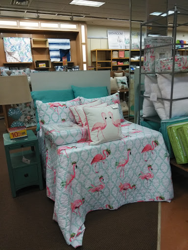 Department Store «Bealls Store», reviews and photos, 860 Commerce Center Dr, Jacksonville, FL 32225, USA