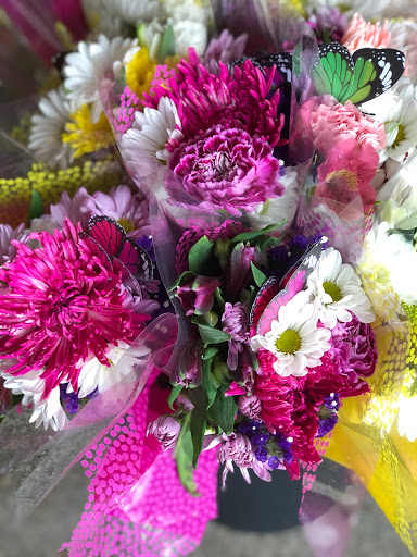 Florist «Yard Works», reviews and photos, 1309 Warwick Ave, Warwick, RI 02888, USA