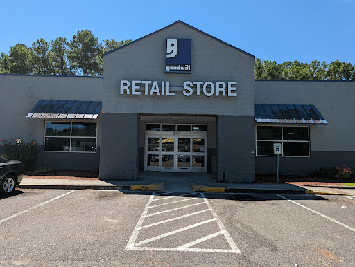 Thrift Store «Goodwill», reviews and photos