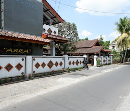 RedDoorz near Mayura Park Lombok 2 - Arca Hotel photo