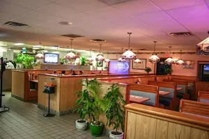 Golden Pizza Restaurant image