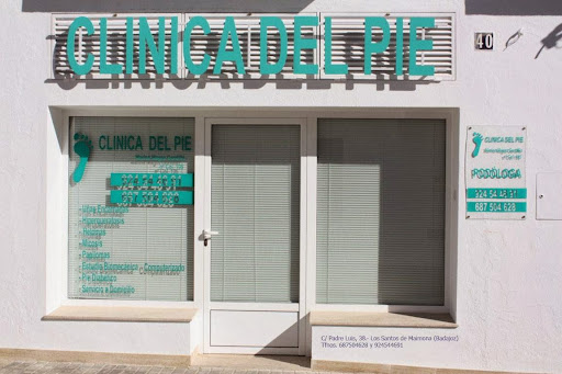 Clínica del Pie (podología). Diplomada Marina Magro Gordillo en Los Santos de Maimona, Badajoz