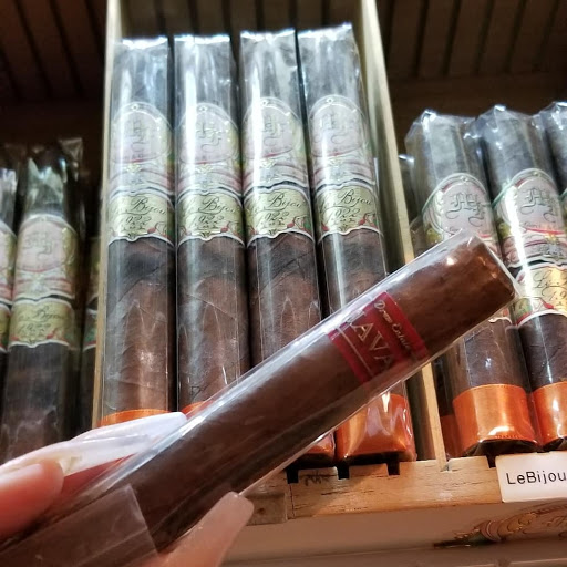 Cigar Shop «Buckhead Cigar», reviews and photos, 3400 Wooddale Dr NE #304, Atlanta, GA 30326, USA