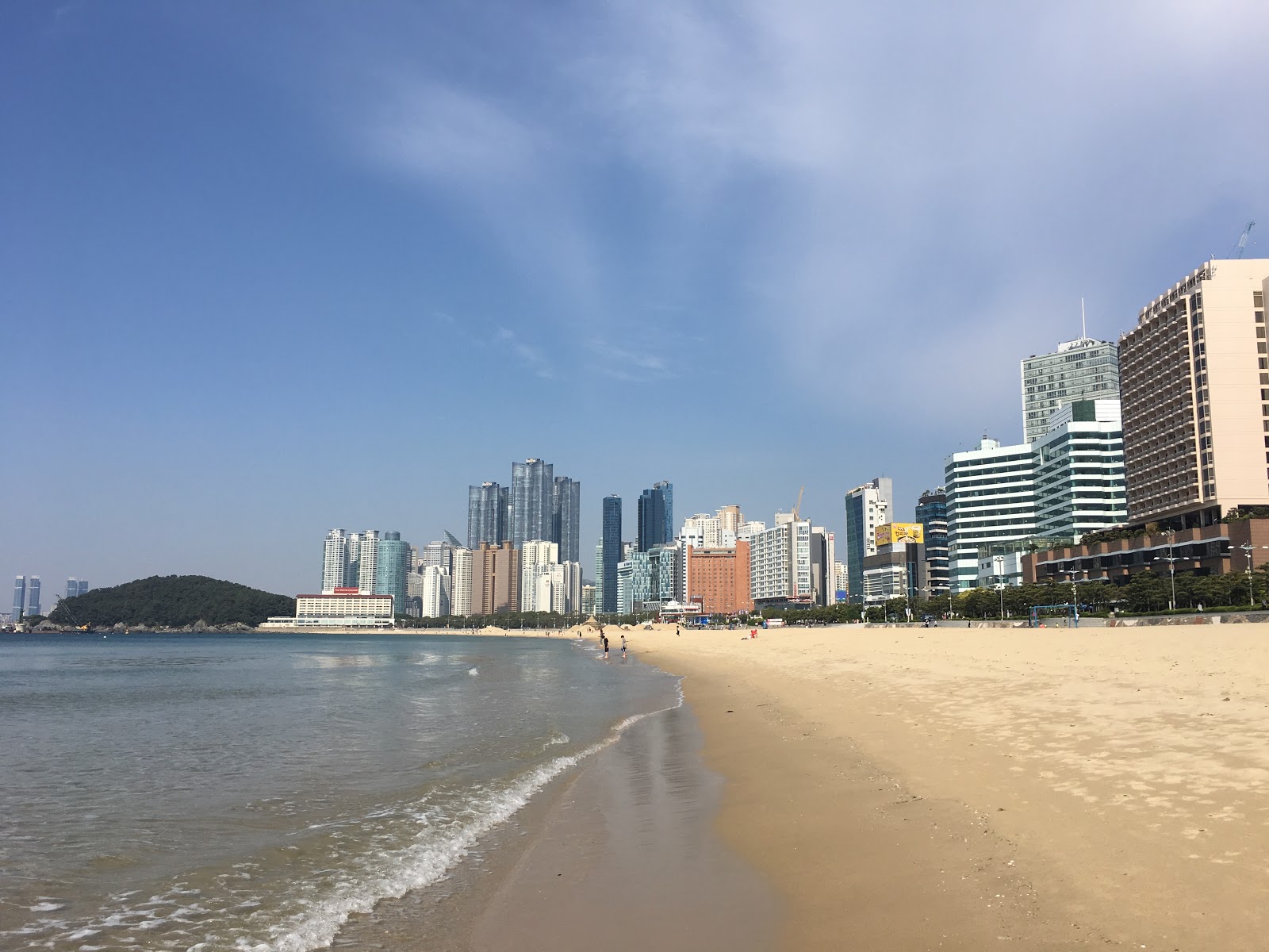 海雲臺海灘的照片 带有宽敞的海岸