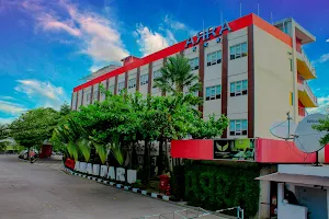 Kyriad Arra Hotel Cepu image