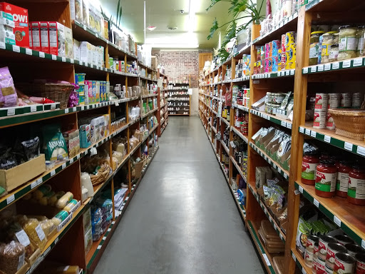 Grocery Store «Bear Foods Natural Market», reviews and photos, 125 E Woodin Ave, Chelan, WA 98816, USA