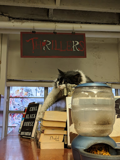 Used Book Store «Book Corner», reviews and photos