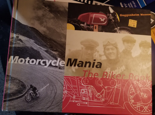 Book Store «Half Price Books Outlet», reviews and photos, 1785 Campbell Ln, Bowling Green, KY 42104, USA