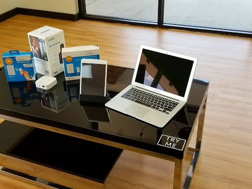 Computer Store «Shiny Computers - All Things Apple», reviews and photos, 4356 Holland Road, Virginia Beach, VA 23452, USA