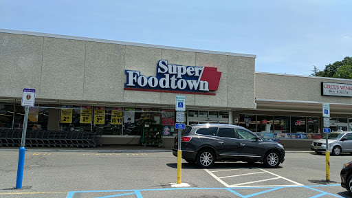 Grocery Store «Super Foodtown of Sea Girt», reviews and photos, 2204 NJ-35, Sea Girt, NJ 08750, USA