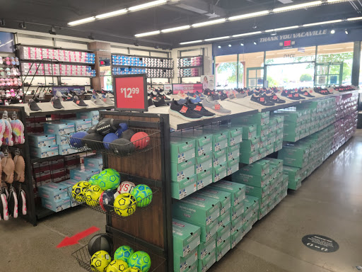 Shoe Store «SKECHERS Factory Outlet», reviews and photos, 321 Nut Tree Rd #131H, Vacaville, CA 95687, USA