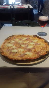 Plats et boissons du Pizzeria Montorio Vincent Roger à Plateau d'Hauteville - n°5