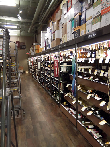 Wine Store «Total Wine & More», reviews and photos, 2701 184th St SW #108b, Lynnwood, WA 98037, USA