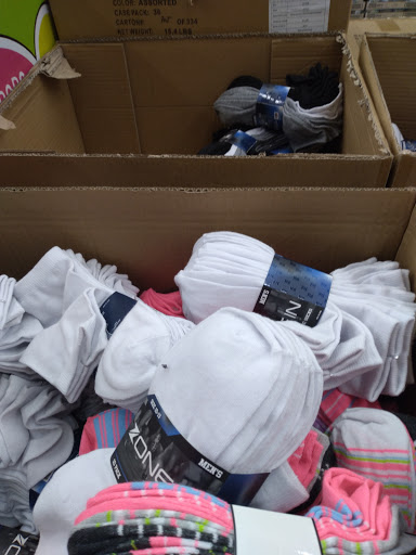 Supermarket «FoodMaxx Visalia», reviews and photos, 1550 N Ben Maddox Way, Visalia, CA 93292, USA