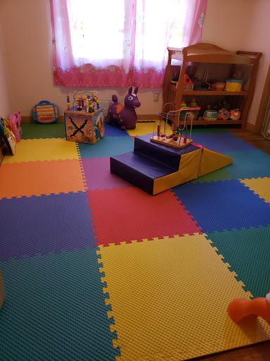 Day Care Center «Dragon Tots In-Home Daycare», reviews and photos, 2316 Woodland Ave, West Des Moines, IA 50266, USA