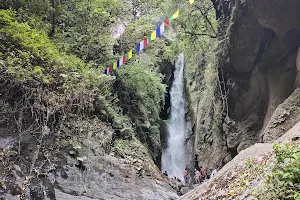 Gunehar Hidden waterfall image