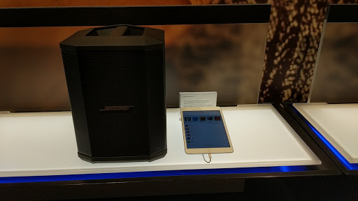 Home Audio Store «Bose Showcase Store», reviews and photos, 700 SW 5th Ave #1034, Portland, OR 97204, USA