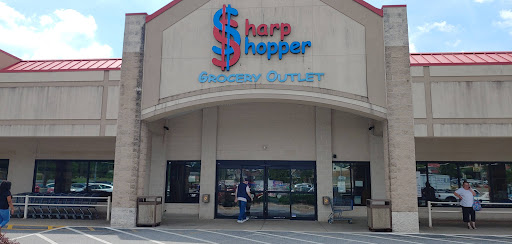 Grocery Store «Sharp Shopper Grocery Outlet», reviews and photos, 340 W Main St, Leola, PA 17540, USA
