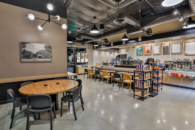 The Coffee Bean & Tea Leaf