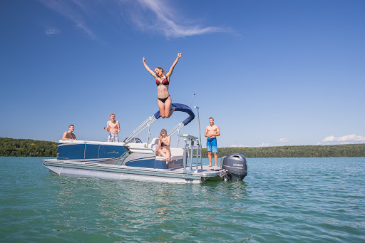 Boat Dealer «U Motors, Inc.», reviews and photos, 2600 Main Ave, Fargo, ND 58103, USA