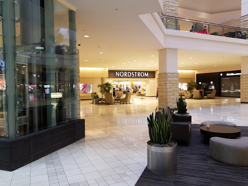 Department Store «Nordstrom Clackamas Town Center», reviews and photos, 11900 SE 82nd Ave, Happy Valley, OR 97086, USA