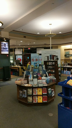 Book Store «Barnes & Noble», reviews and photos, 894 Marsh St, San Luis Obispo, CA 93401, USA