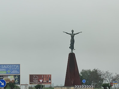 Av. de Elvas, 6 Parking Av. de Elvas, 6, 06006 Badajoz, España