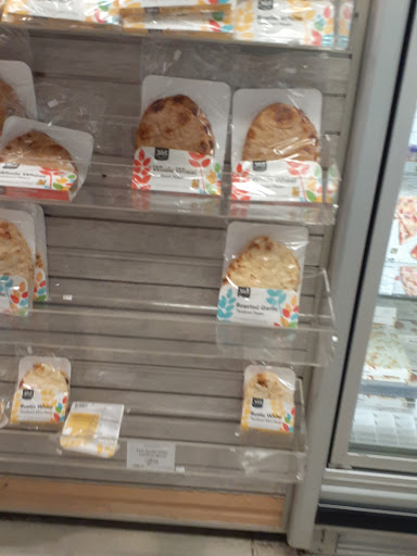 Grocery Store «Whole Foods Market», reviews and photos, 6701 Red Rd, Coral Gables, FL 33143, USA