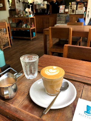 Bluetamp Cafe - specialty coffee & all day brunch