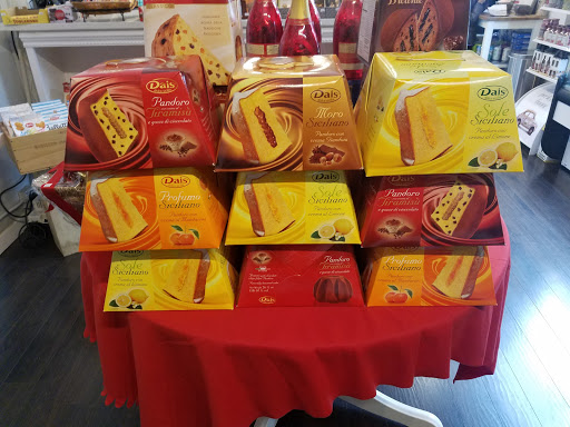 Gourmet Grocery Store «Cipollina Gourmet Italian Market», reviews and photos, 116-09 Queens Blvd, Forest Hills, NY 11375, USA