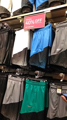 Clothing Store «Nike Factory Store», reviews and photos, 167 Opry Mills Dr, Nashville, TN 37214, USA