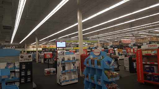 Office Supply Store «Staples», reviews and photos, 10 W Rd, Newtown, PA 18940, USA