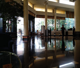 JW Marriott Hotel Surabaya Valet photo