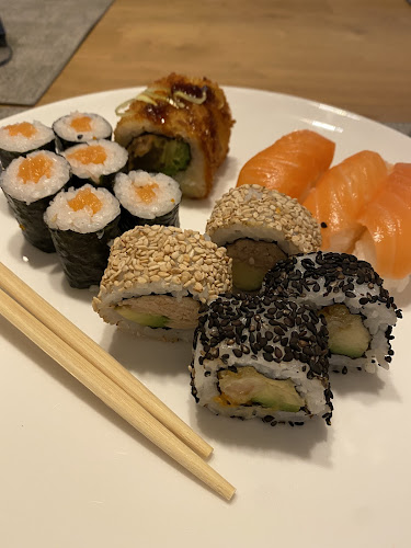 khawa Sushi&Momo - Restaurant