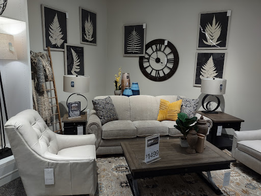 Furniture Store «La-Z-Boy Furniture Galleries», reviews and photos, 6280 Atlanta Hwy, Montgomery, AL 36117, USA