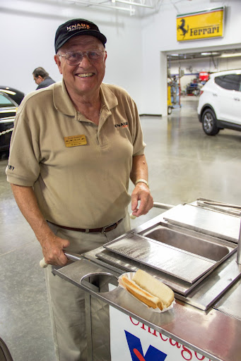 Hyundai Dealer «Knauz Hyundai», reviews and photos, 775 Rockland Rd, Lake Bluff, IL 60044, USA