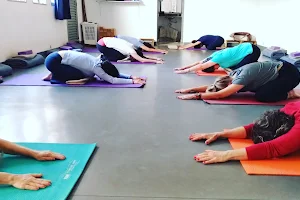 Ganesha - Cursos e aulas de yoga e meditação em Ribeirão preto image