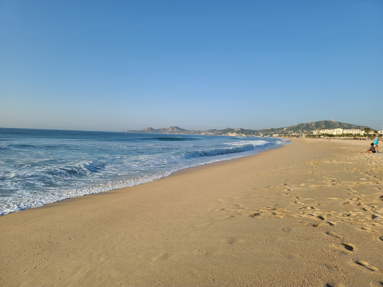 Zdjęcie Costa Azul Beach II z powierzchnią turkusowa czysta woda