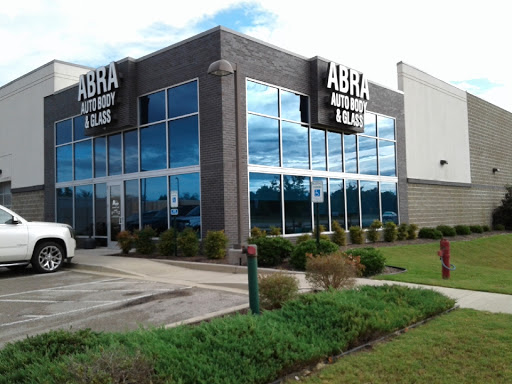Auto Body Shop «ABRA Auto Body & Glass», reviews and photos, 430 E Winchester Blvd, Collierville, TN 38017, USA