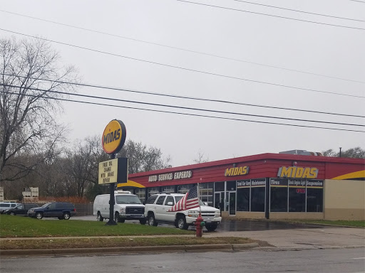 Car Repair and Maintenance «Midas», reviews and photos, 981 E Oakton St, Des Plaines, IL 60018, USA